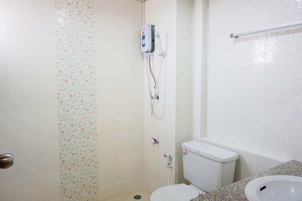 Safe House Court Hotel Chiang Mai Ngoại thất bức ảnh