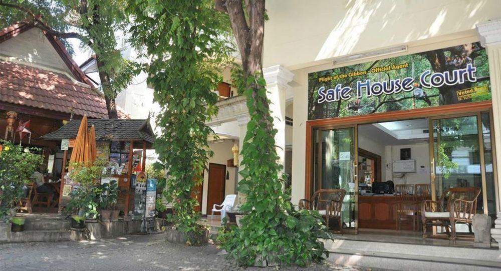 Safe House Court Hotel Chiang Mai Ngoại thất bức ảnh