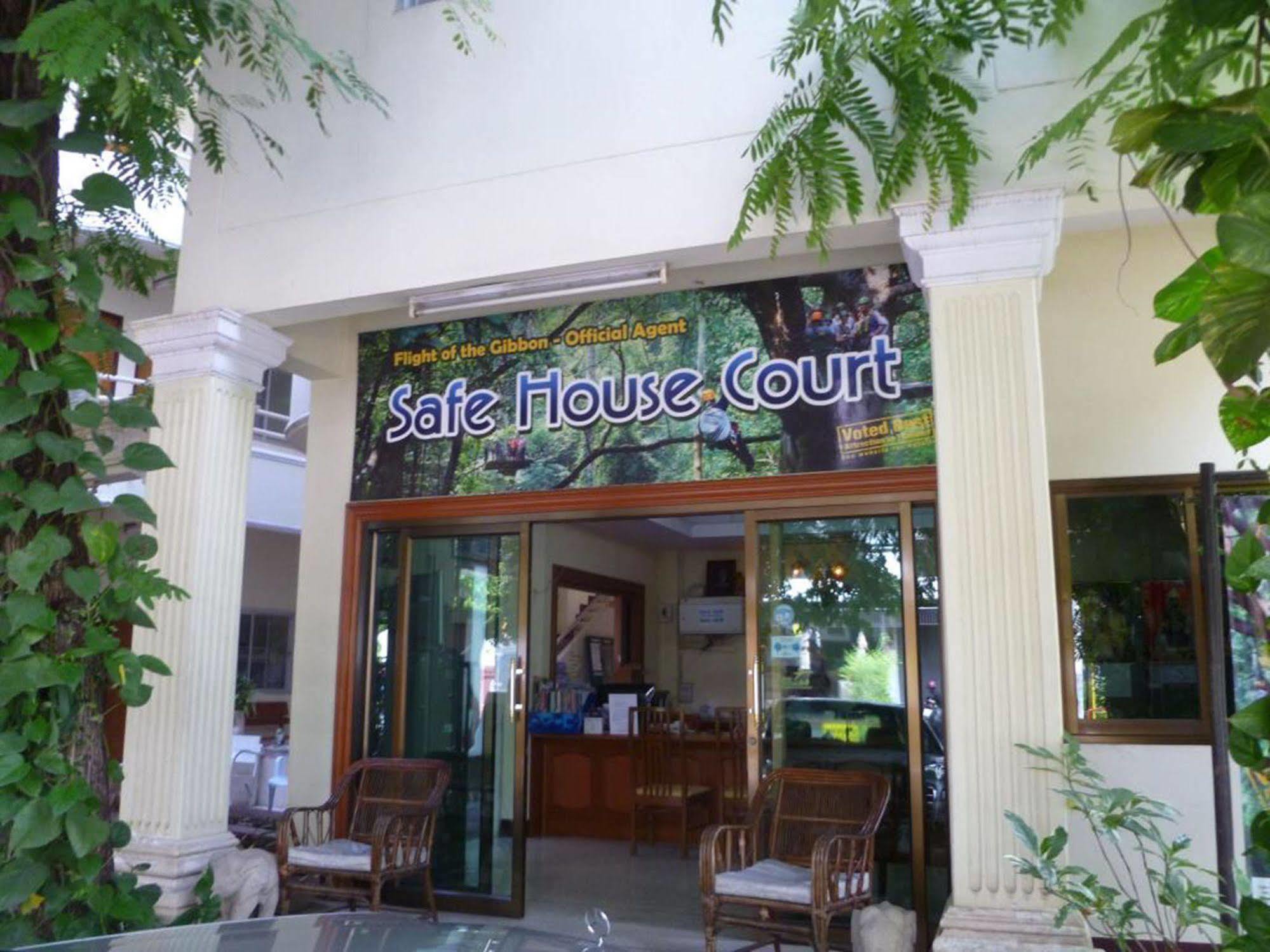 Safe House Court Hotel Chiang Mai Ngoại thất bức ảnh